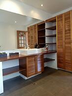 Calypso Beach & Dive Resort