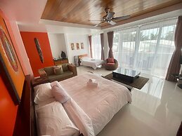 Calypso Beach & Dive Resort