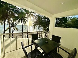 Calypso Beach & Dive Resort