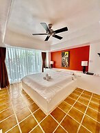 Calypso Beach & Dive Resort