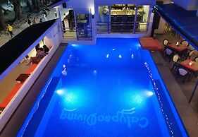 Calypso Beach & Dive Resort