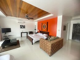 Calypso Beach & Dive Resort