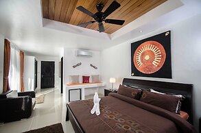 Calypso Beach & Dive Resort