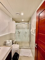 Calypso Beach & Dive Resort