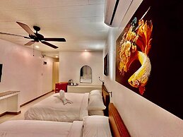 Calypso Beach & Dive Resort