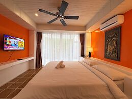 Calypso Beach & Dive Resort