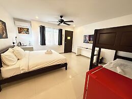 Calypso Beach & Dive Resort