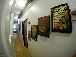 The Packer Lodge - Hostel