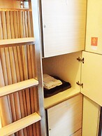 The Packer Lodge - Hostel