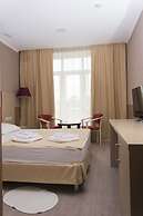 Otel Elisa Inn
