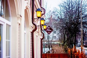 Otel Elisa Inn