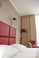 Otel Elisa Inn