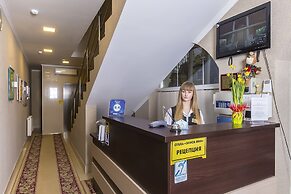 Otel Elisa Inn