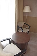 Otel Elisa Inn