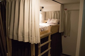 Dotombori Base - Hostel