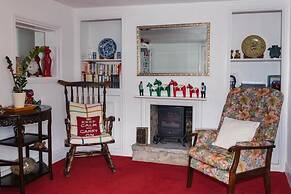 Ammonite Lodge Guest House