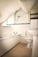 Ammonite Lodge Guest House