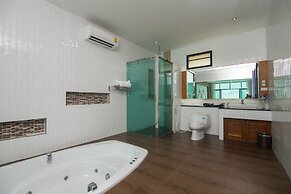 Mountain Resort Koh Lipe