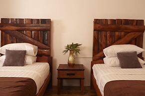 House of Love at Pai