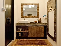 House of Love at Pai