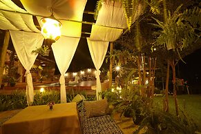 House of Love at Pai