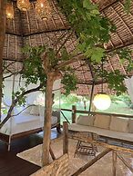 House of Love at Pai