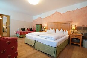 Landhotel & Berggasthof Panorama