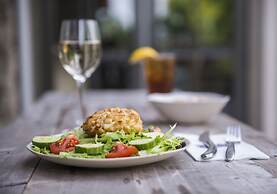 The Inn at Chesapeake Bay Beach Club