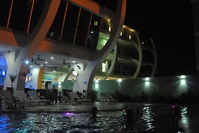 Room2Board Hostel and Surf School