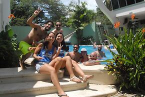 Room2Board Hostel and Surf School