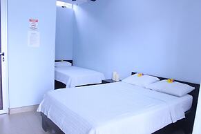 Room2Board Hostel and Surf School