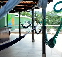 Room2Board Hostel and Surf School