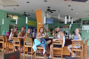 Room2Board Hostel and Surf School