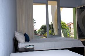 Room2Board Hostel and Surf School