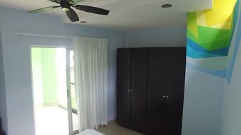 Room2Board Hostel and Surf School