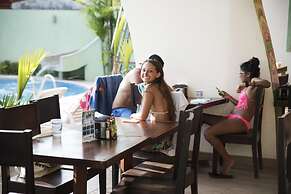 Room2Board Hostel and Surf School