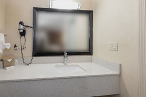 Red Roof Inn Starkville - University