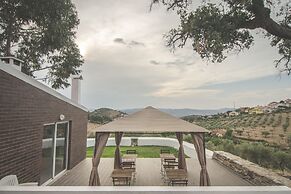 Bela Vista Silo Housing