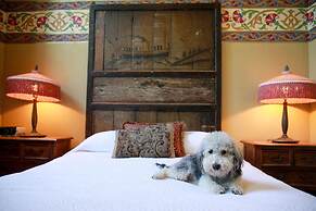 McMenamins Kennedy School