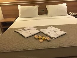 Palace Hotel