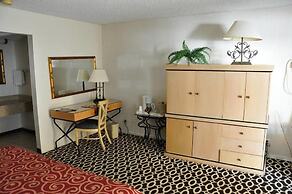 Delos Reyes Palm Springs