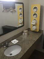 Motel 6 Houston, TX - East