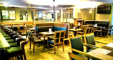 Kandy City Hotel by Earl's