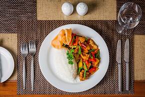 Kandy City Hotel by Earl's