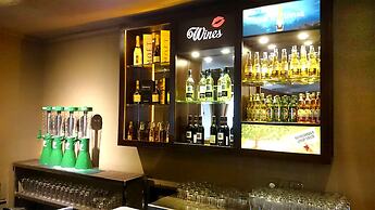 Kandy City Hotel by Earl's