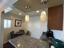 Hi View Inn & Suites