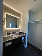 Hi View Inn & Suites