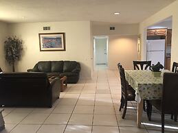 Comfy 3 Bedroom Home