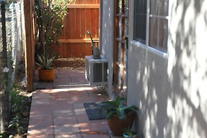 Comfy Private Unit in LA