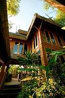 Pai Treehouse Resort